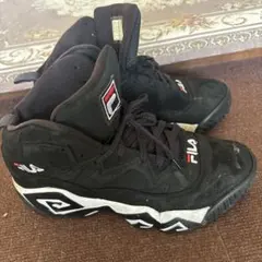 FILA ハイカットスニーカー ブラック28センチのサムネイル