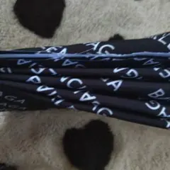 ロゴプリント生地 黒