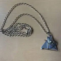 三角形ペンダント ネックレス 金属製 約40cm