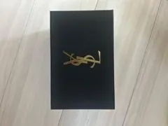 Yves Saint Laurent ギフトボックス