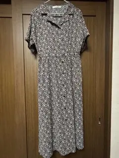 花柄半袖ワンピース Ray Cassin