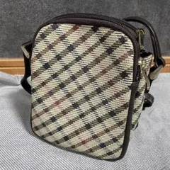 中古　ダックス 素敵なショルダーバック・ポシェット「定番チェック」