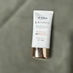 d'Alba UV ESSENCE WATERFULL TONE-UP
