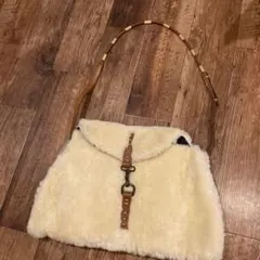 【未使用】本物　ムートン　レザー　ショルダーバッグ　ネイティブ　リアルファー