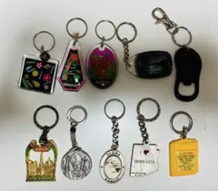 海外　ヴィンテージ　キーホルダー 10点セット ハワイ パリなど