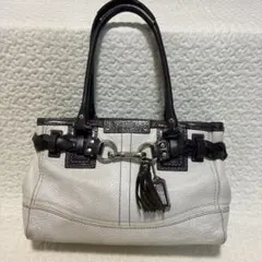 ホワイト ハンドバッグ