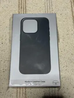 NOMAD Modern Leather Case iPhone15Pro用