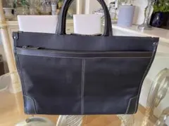 値下げ:黒いビジネスバッグ　パソコン収納あり
