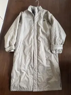 adidas ベージュ ロングコート