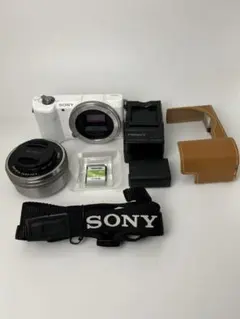 返品保証・動作良好】SONY α6000 ダブルズームレンズキット