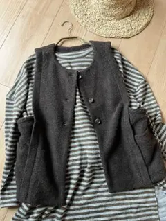 オシャレ　オススメ　ブラウン　ベスト　厚手　あたたか　ボリューム　ウール