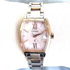 美品❣クロスシーxC H030　電波ソ－ラー　トノー 　白文字盤　稼働