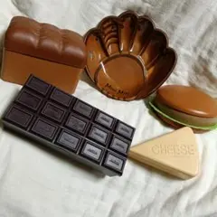 食べ物容器 いろいろ チョコレート チーズ 食パン ハンバーガー グローブ