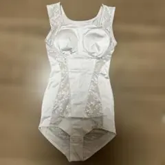 ピンクベージュ レースボディスーツ 補正下着　M
