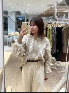 フリンジニット