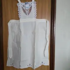 新品　タグ付　レース　クリーム色　エプロン