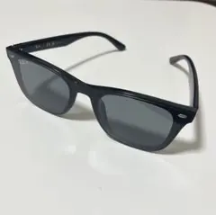 s*様 Ray-Ban RB4440D サングラス 偏光レンズ 未使用 値下げ可 - メルカリ