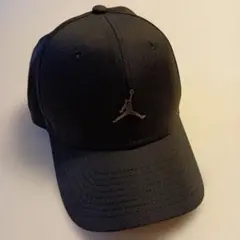 ナイキ　Jordan ブラック ベースボールキャップ