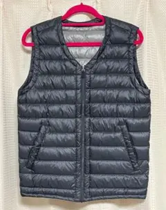 未使用　ノーカラー　ダウン　ベスト　ジップ　ブラック