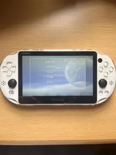 PS Vita PCH-2000 ホワイト 本体 カバー SDカード8GB付き