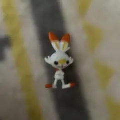 ポケモン　ヒバニーフィギュア