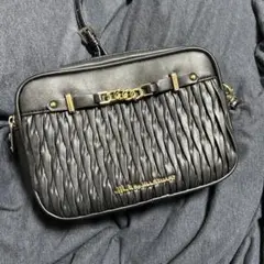 JILL BY JILLSTUART パフィーポシェット黒