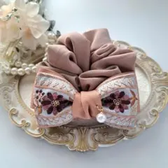 ⭐3352⭐❣️大人可愛い華やかアクセ❣️オリジナル✴インド刺繍リボンシュシュ