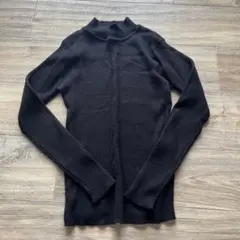earth music&ecology 黒コンパクトニット　S