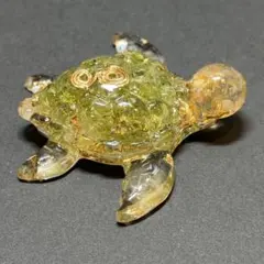 PR304 ハンドメイド レジン オルゴナイト ウミガメ ペリドット レモン