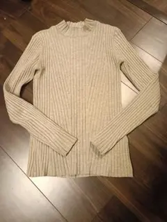 H&M ベージュ リブ編みニットセーター XS