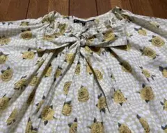 【極美品】ジェイスローアン リバティ　タナローン　フレンチスリーブ　ブラウスのサムネイル