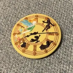 ディズニー刺繍缶バッジ2　ピーターパン(ティンカーベル)