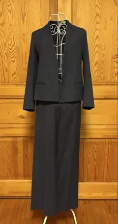 Theory ネイビー パンツスーツ