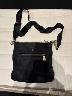 Item thumbnail for item 3a3f6f95-48a2-4a03-a049-6759694f9c39