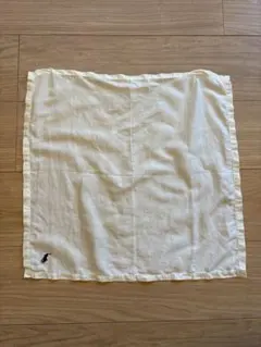 ポロ刺繍ハンカチ クリーム色