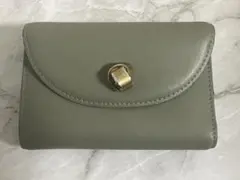 CHARLES & KEITH 三つ折り財布 グリーン
