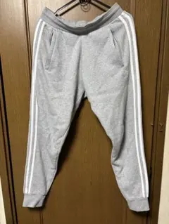 adidas アディダスオリジナルス ジョガーパンツ グレー 3本ライン