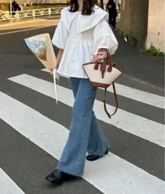 hinari セミフレアデニムパンツ ブルー FREE