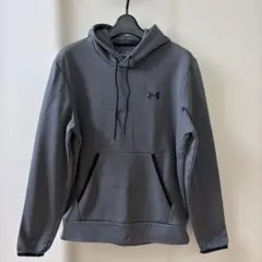 アンダーアーマー　フード付きパーカー　ダークグレー　Sサイズ