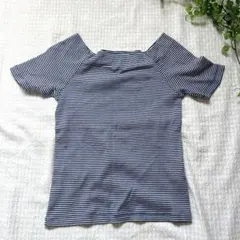 GU オフショルダー　ホワイト×ネイビー　ボーダー　カットソー　タイト　M