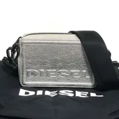 DIESEL ROSA ロゴ型押し スクエアショルダーバッグ カメラバッグのサムネイル