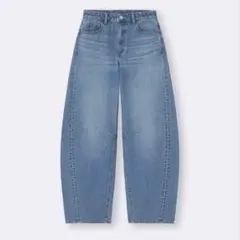 GU ジーユー　バレルレッグジーンズA+EC(丈長め81.0cm) 65BLUE