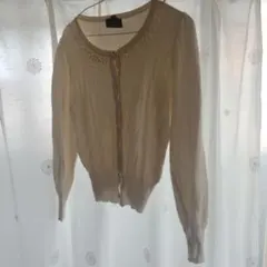 DaTuRa　アイボリー パール装飾 長袖カーディガン