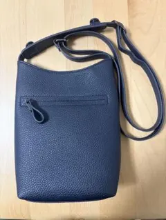 docomo select「スマホショルダーポーチ」(ネイビーブラック)