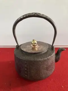 龍文堂草花図象嵌銀摘鉄瓶 - メルカリ