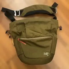 【廃盤品】ARC'TERYX ミストラル 16 オリーブ Arc'teryx Mistral 16 ミストラル - メルカリ
