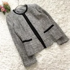 コムサイズム ノーカラー ツイードジャケット グレー 黒 M フォーマル 上品のサムネイル