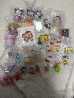 ガチャガチャ　めじるしアクセサリー　まとめ売り