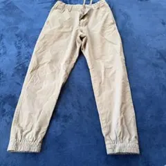 UNIQLOベージュ チノパン ゴム入り