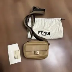 FENDI オーロックショルダーバッグ A-14267 - メルカリ